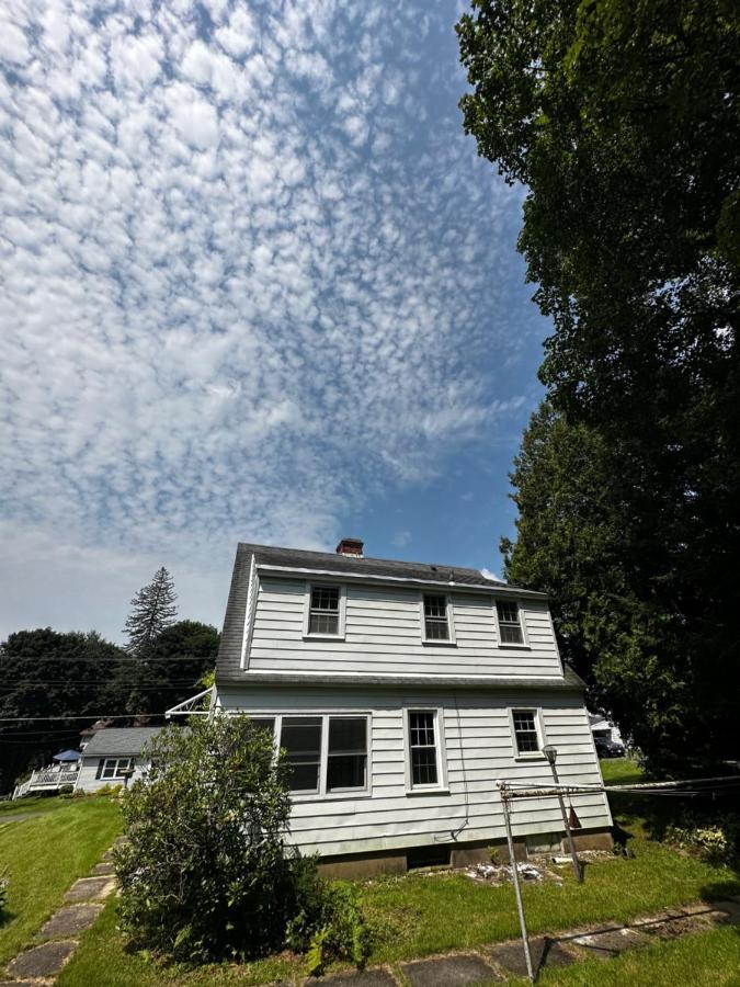 Cute Cape Cod Style Home 핏츠필드 외부 사진